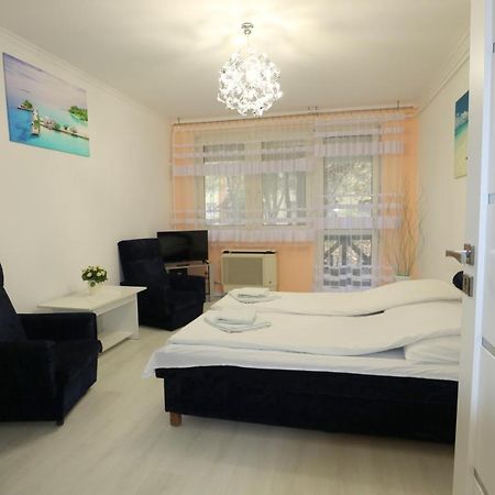 Anna apartman Szeged Exteriör bild